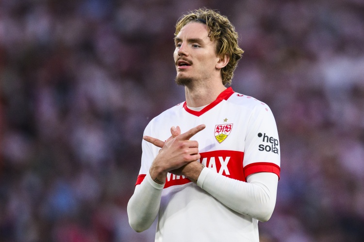 kaiyun-将告吹！图片报：拜仁愿为沃尔特马德付5500万欧，对方要超7000万